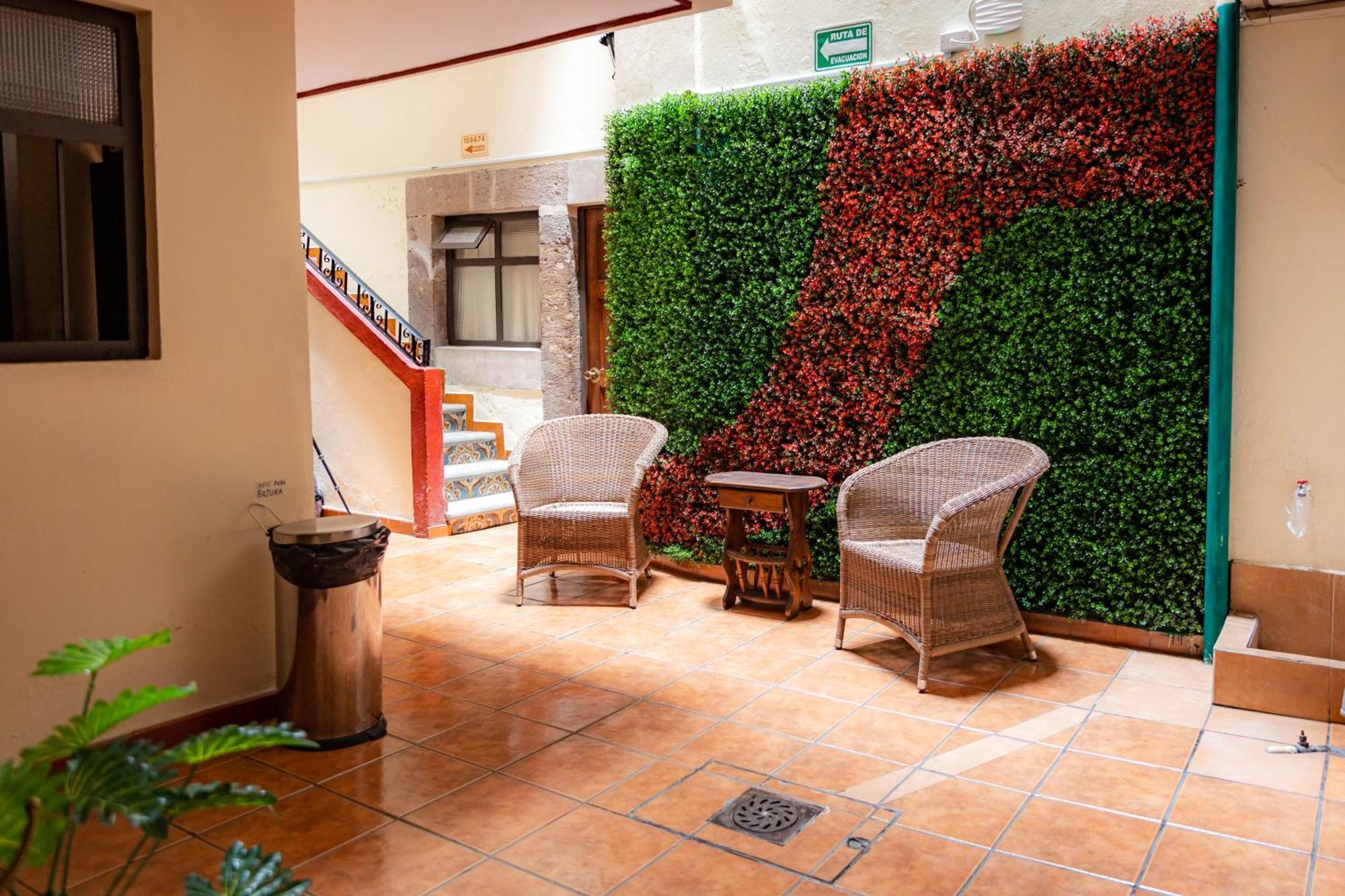 Hotel El Carmen, Morelia Bagian luar foto